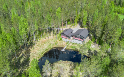 tupakeittiö, 2xmh, kph, s, yläkerta, saunarakennus Parkano Tervahaudantie 29-16